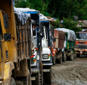 काठमाडौंको फोहोर विसर्जन पुन: रोकियो, सरकारले ढाँटेको स्थानीयको आरोप