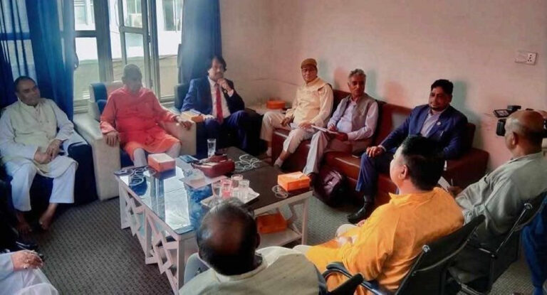 मधेस सरकारबारे छलफल गर्न मोर्चाको बैठक बस्दै