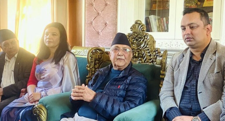 वर्तमान सरकारले जेनजीका विभिन्न समूह बनाएर तमासा देखाइरहेको छ : ओली