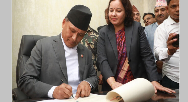 कुलमानको पार्टीको नाम उज्यालो नेपाल नै रहने, चुनाव चिन्ह चिम