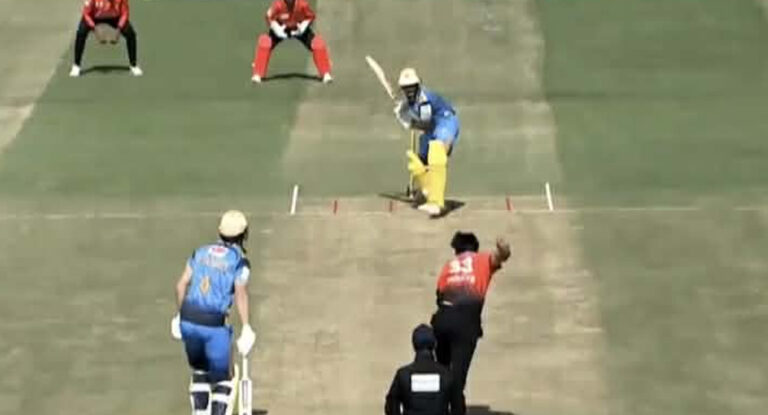 एनपिएल: टस जितेर चितवनले पहिला बलिङ गर्दै