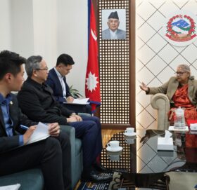 प्रधानमन्त्री कार्कीसँग चिनियाँ राजदूतको बिदाइ भेट