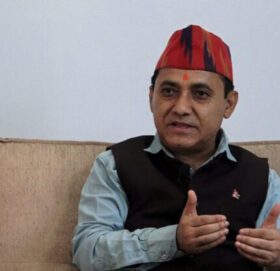 आगामी निर्वाचन नलड्ने विश्वप्रकाश शर्माको घोषणा