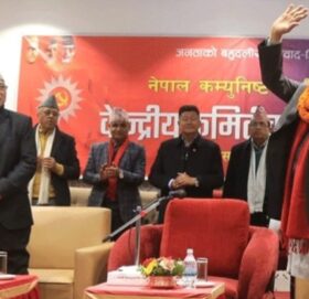 एमाले केन्द्रीय कमिटीबाट बिदा भएकालाई समेटेर सल्लाहकार परिषद् गठन गरिने