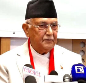 अध्यक्ष पदका लागि ओली र पोखरेलले गराए उम्मेदवारी दर्ता