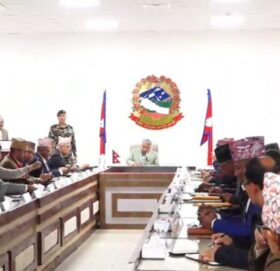 आगामी निर्वाचनमा ११४ दलहरु प्रतिष्पर्धा गर्दै