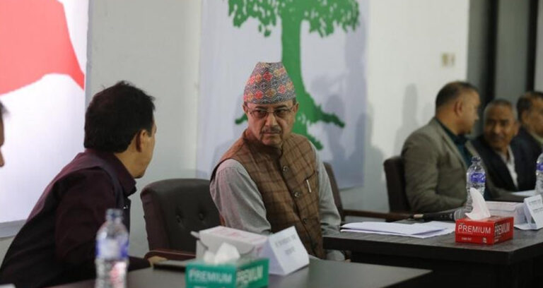 कांग्रेस केन्द्रीय कार्यसम्पादन समिति बैठक बस्दै