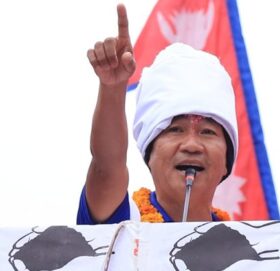 सुनसरी- १ बाट चुनाव लड्ने मेयर हर्क साम्पाङको घोषणा