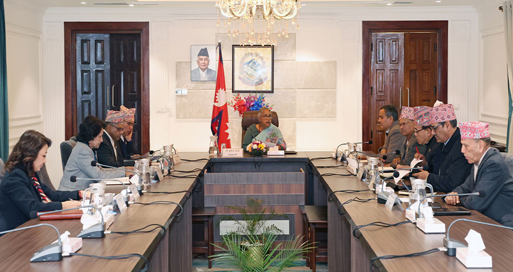 बालुवाटारमा मन्त्रिपरिषद् बैठक जारी