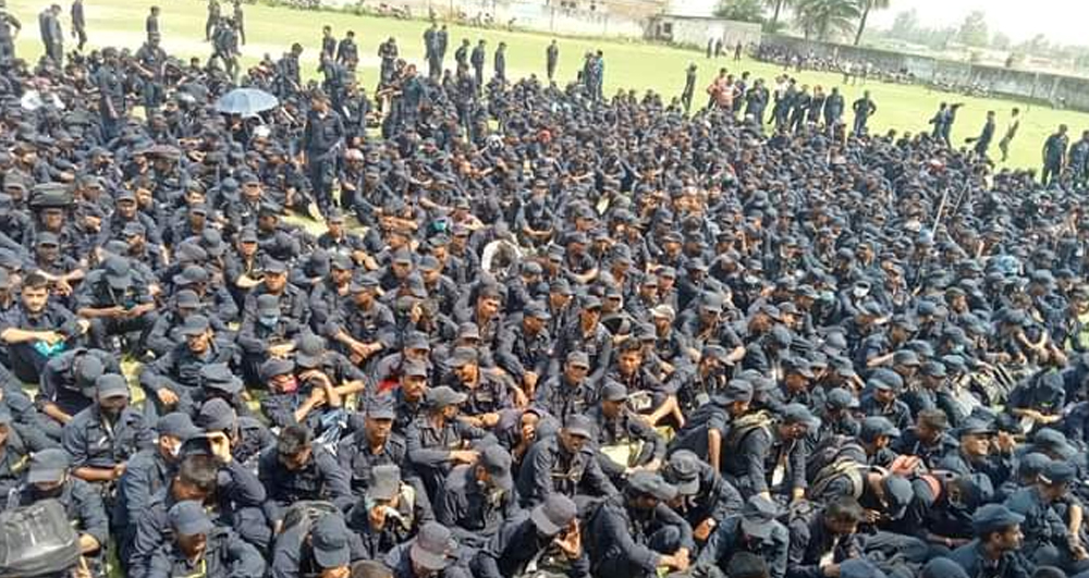 ६१ जिल्लामा छानिए निर्वाचन प्रहरी