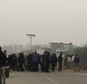 धनुषाको सतलोक आश्रममा दुई समूहबीच झडप, दर्जनौँ घाइते