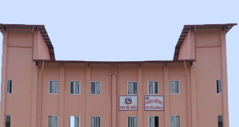 एकैपटक ४४ सरकारी वकिलको सरुवा, ८ जनाको पदास्थापन