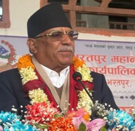 कांग्रेस विभाजनले निर्वाचनमा कुनै असर पर्दैन : प्रचण्ड