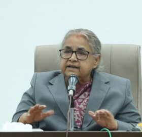 अनसनरत निकोलस भुसालसँग वार्ता गर्दै सरकार, चार सदस्यीय समिति गठन