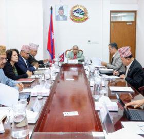 सिंहदरबारमा मन्त्रिपरिषद् बैठक जारी