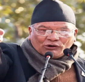 ठगीका नाइकेहरू सुशासन र स्वच्छ राजनीतिको भाषण दिँदैछन् : देवराज चालिसे