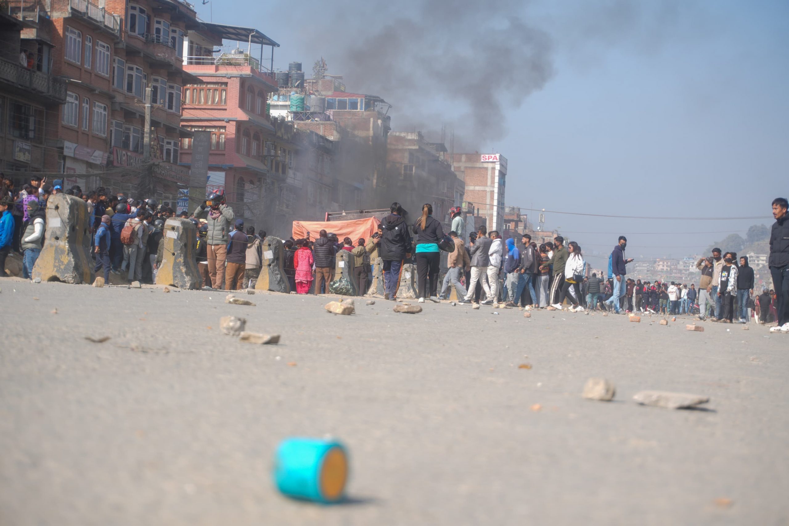 सुरक्षाकर्मी परिचालन गरेर खुलाइयो अरनिको राजमार्ग