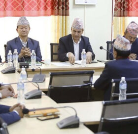 संघीय संसद सचिवालयको सर्वदलीय बैठक सिंहदरबारमा