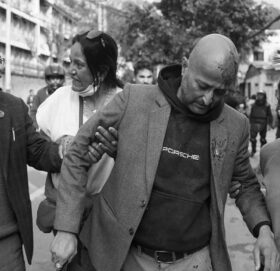 प्रहरीको लाठीचार्जबाट एमालेका प्रदर्शनकारी घाइते, सिंहदरबार क्षेत्रमा सुरक्षा ‘हाइ अलर्ट’