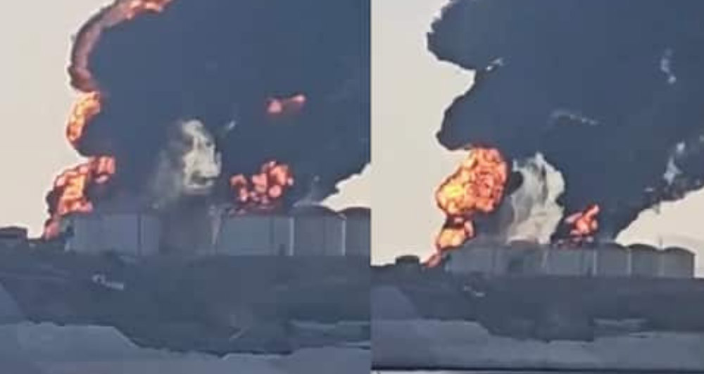 ओमानको सलालाह बन्दरगाहमा ड्रोन आक्रमण हुँदा भीषण आगलागी