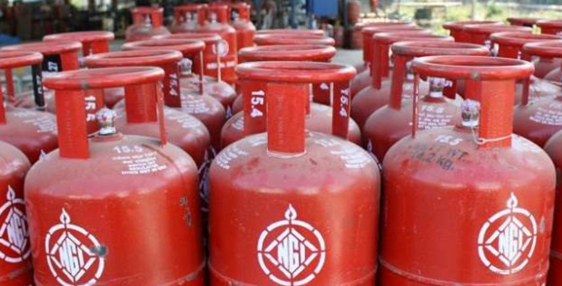 शुक्रबारदेखि अनिश्चितकालका लागि ‘आधा सिलिन्डर ग्यास’ बिक्री वितरण गरिने