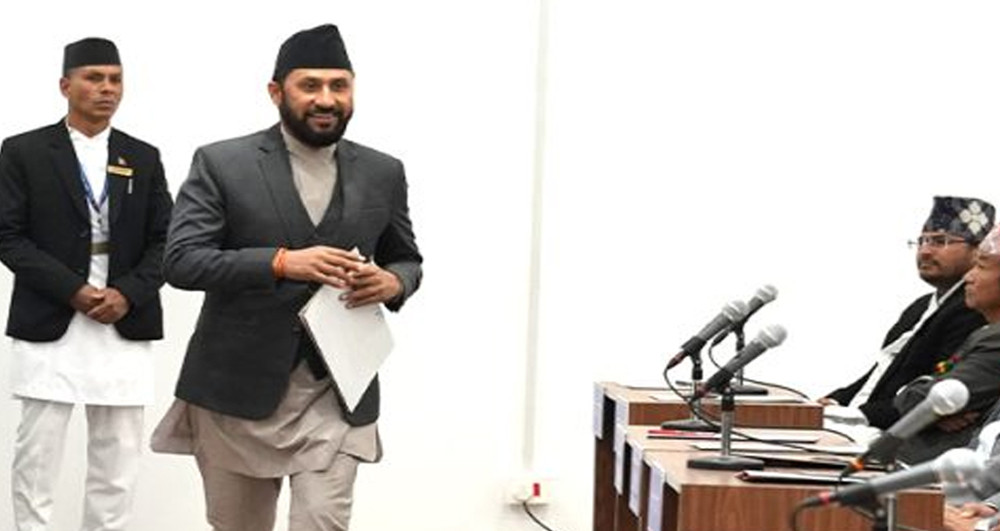 प्रतिनिधिसभाको पहिलो बैठक आज: रास्वपाबाट रवि लामिछानेले सम्बोधन गर्ने