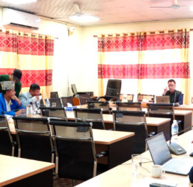 संविधान संशोधन बहसपत्र तयार गर्ने कार्यदलको बैठक सिंहदरबारमा