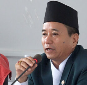 गगनसँग तीन अर्ब रकम भएको दावी गर्ने कान्छाराम निलम्बनमा