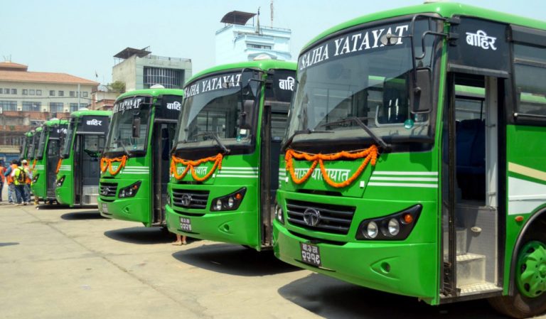 काठमाडौंमा सुरु भयो रात्रिकालीन बस सेवा