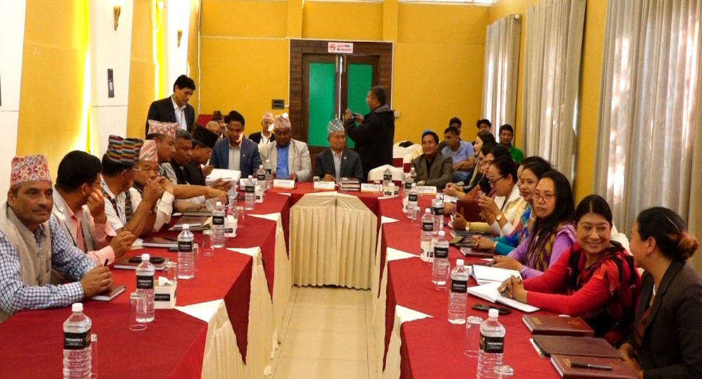 सरकारलाई मेयर्स फोरमको चेतावनी : विद्यालयमा आइतबारे बिदा फिर्ता नलिए कानुनी प्रक्रियामा जान्छौँ