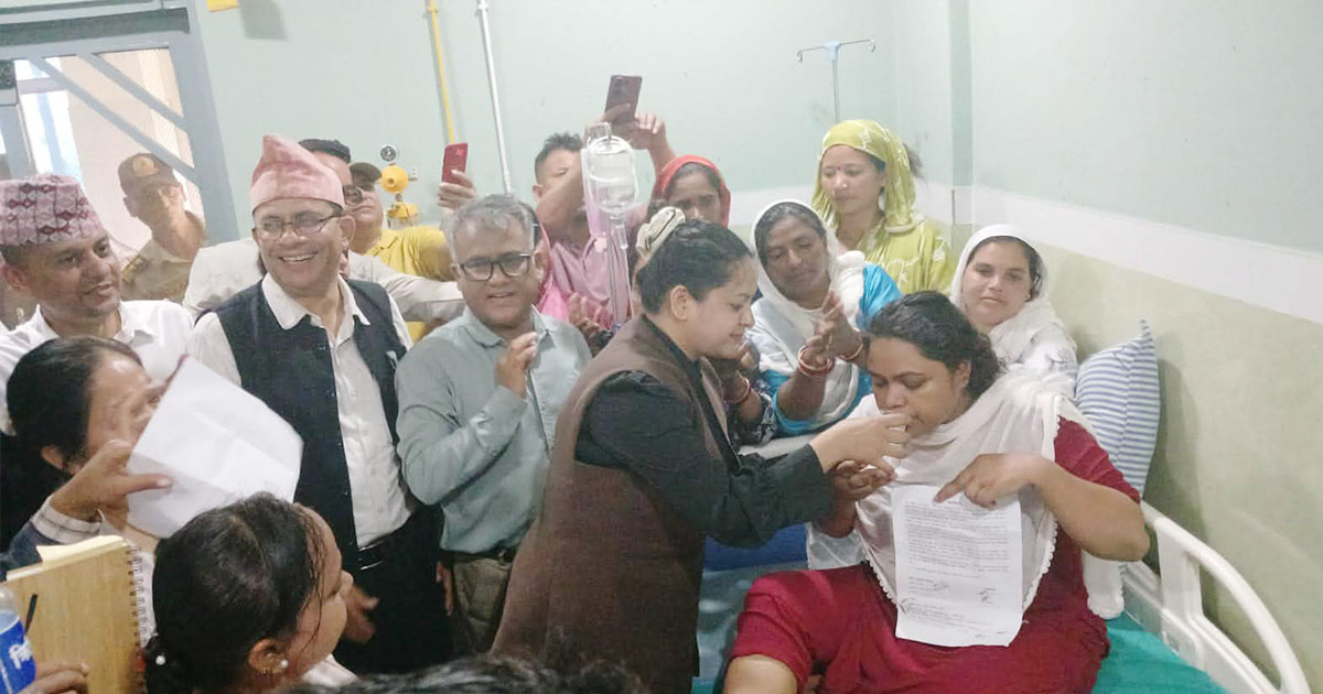सरकार र अधिकारकर्मी रूबी खानबीच ५ बुँदे सहमति, २३औँ दिनमा अनशन तोडियो