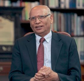 चिकित्सा शिक्षा आयोगको उपाध्यक्षमा डा. श्रीकृष्ण गिरी नियुक्त