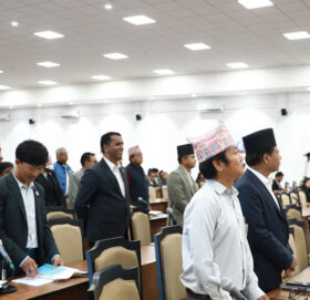 प्रतिपक्षीको विरोधपछि प्रतिनिधिसभा बैठक आज पनि स्थगित