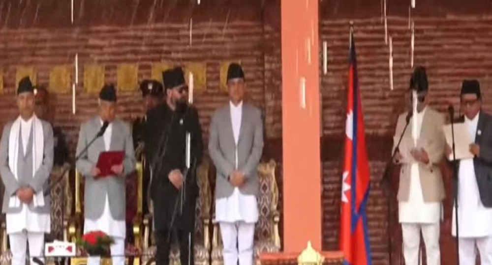 नवनियुक्त दुई मन्त्रीले लिए पद तथा गोपनियताको शपथ
