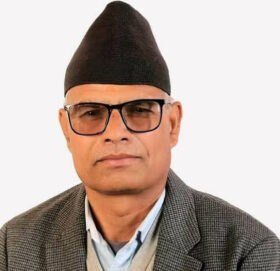 संसद बैठकमै एमाले सांसदले गरे आइतबारको बिदा हटाउन माग