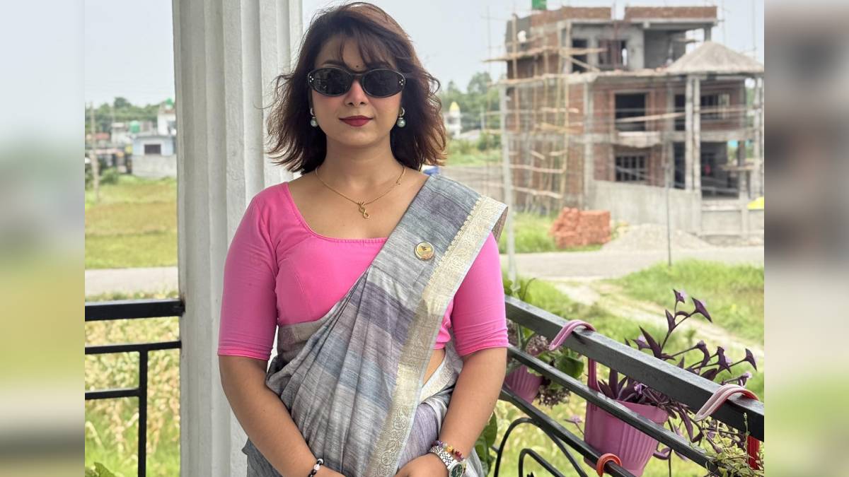 आफ्नै भिडियोले रास्वपा सांसद सृष्टी भट्टराई विवादमा, ट्राफिक कारबाहीमा पर्न सक्ने