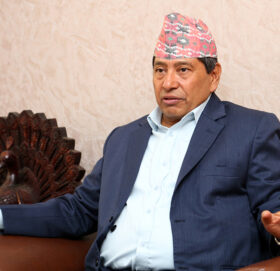 दलाई लामासम्बन्धी गतिविधिले परराष्ट्र नीतिमा प्रश्न उठाएको नारायणकाजीको आरोप