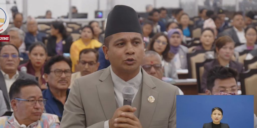 दलाई लामाको जन्मदिन मनाउन सरकारले अनुमति दिएकोप्रति एमालेको आपत्ति, माग्यो जवाफ