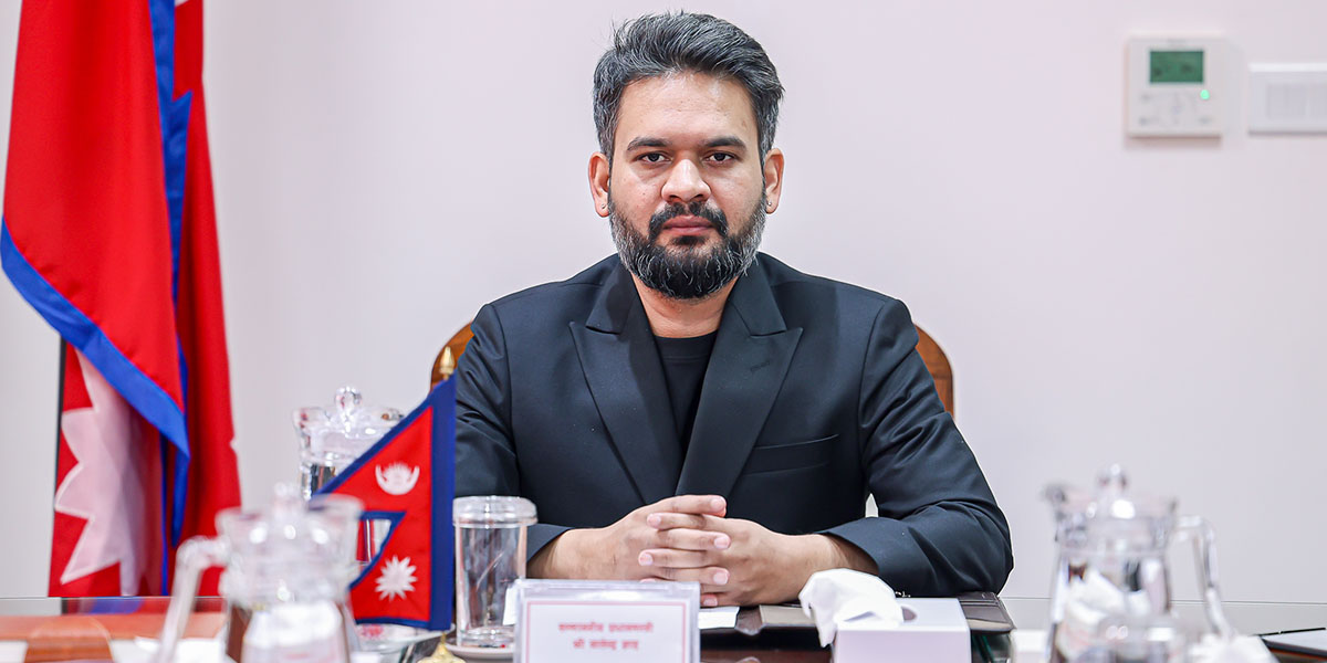 प्रधानमन्त्रीले अर्ग्यानिक सङ्घका पदाधिकारीसँग छलफल गर्दै