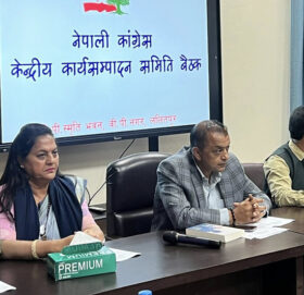 भोटेकोशी बाढीपीडितलाई कांग्रेसले पनि १ करोड रुपैयाँ सहयोग गर्ने