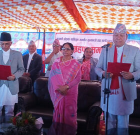 किरण थापामगरले लिए बागमतीको मुख्यमन्त्रीको शपथ