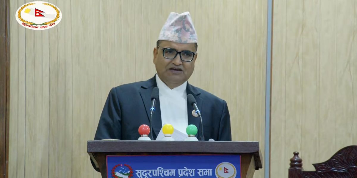 सुदूरपश्चिमका मुख्यमन्त्री खगराज भट्टले विश्वासको मत लिँदै