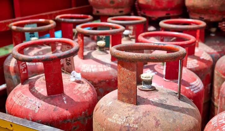 ग्यासको कालोबजारी रोक्न अनलाइन ट्र्याकिङ प्रणाली बनाउँदै सरकार