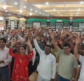 नवलपरासीमा कांग्रेस र जनमतका पालिका सभापति समूहसहित रास्वपामा प्रवेश