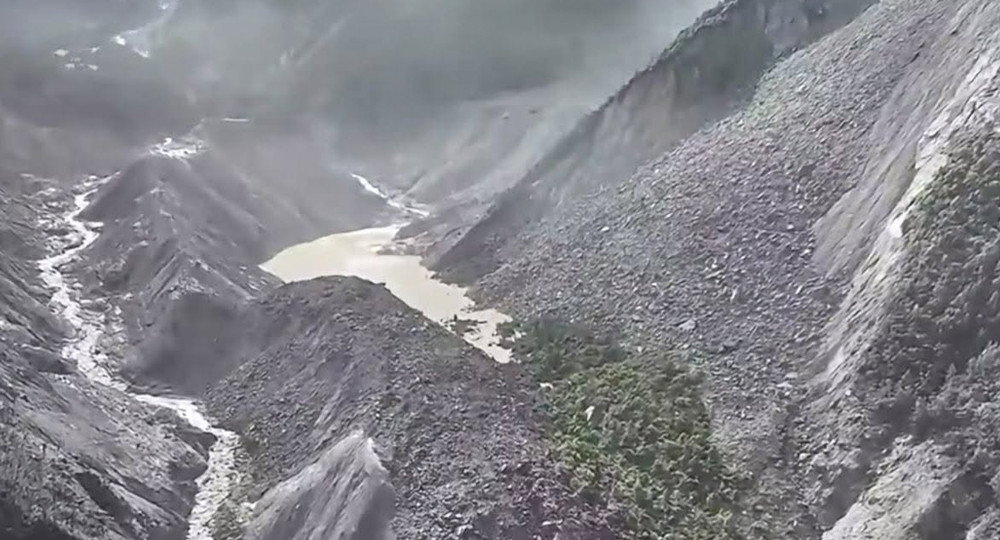 बाढी प्रभावित जलविद्युत आयोजनामा डेडिकेटेड हेलिकप्टर उडाने तयारी