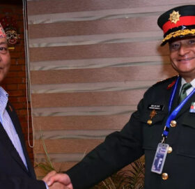 चीन भ्रमण सकेर स्वदेश फर्किए प्रधान सेनापति सिग्देल