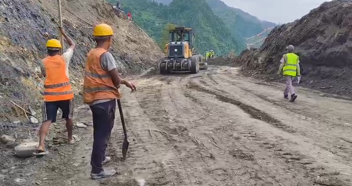 कृष्णभीरमा ग्यास बुलेट र हेभी सवारीका लागि सडक खुलाउने तयारी