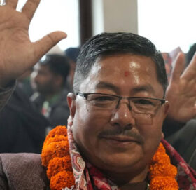 कांग्रेस सभापतिमा श्यामकृष्ण खड्कीको उम्मेदवारी दर्ता