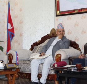 जातीय विभेद र महिला हिंसा नियन्त्रणमा मन्त्री बादी र आईजीपी कार्कीबीच छलफल