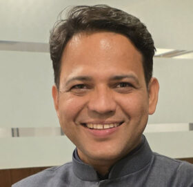 महामन्त्री आचार्यको नेतृत्वमा रास्वपाका २० सांसद चीन जाँदै